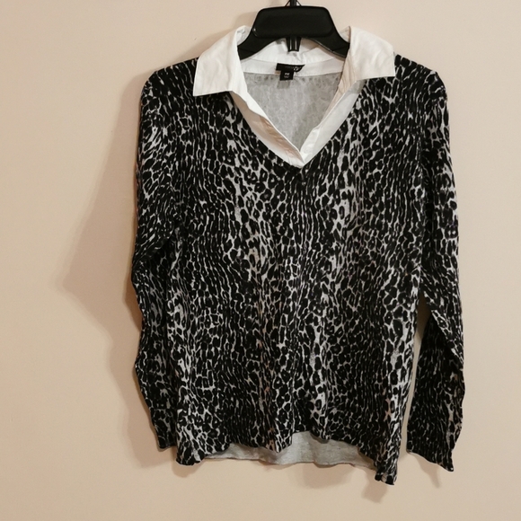 Sweater size  PM - Picture 3 of 6